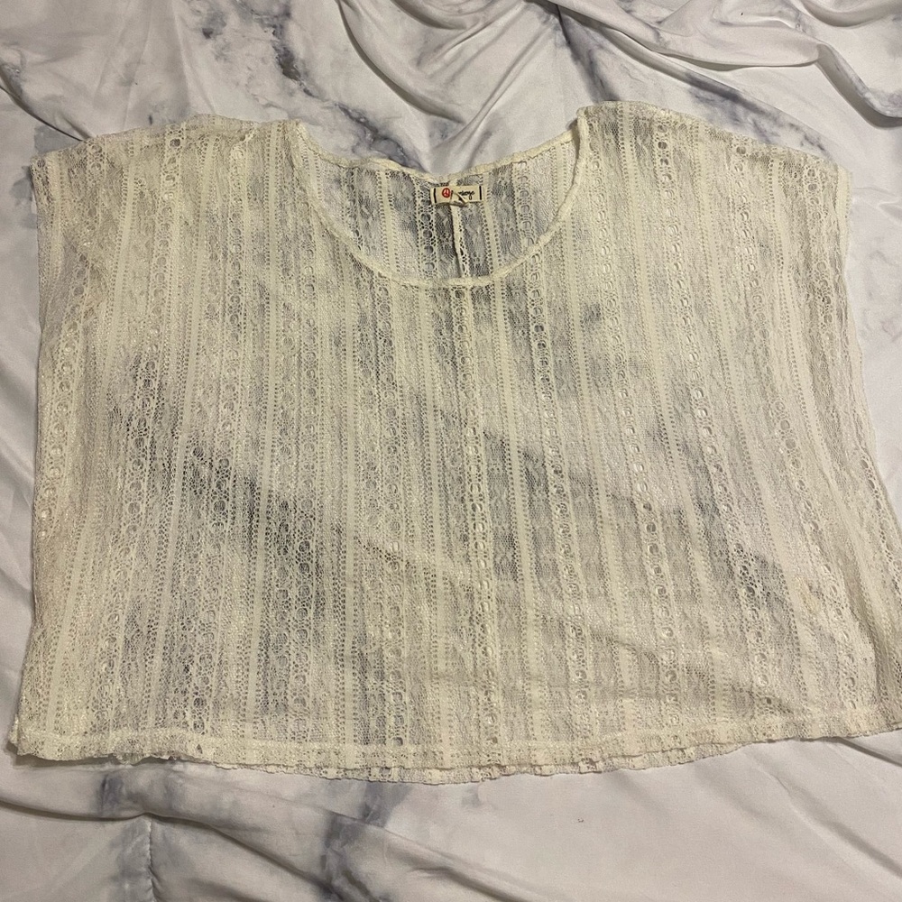 Sheer Lace Short-Sleeved Top